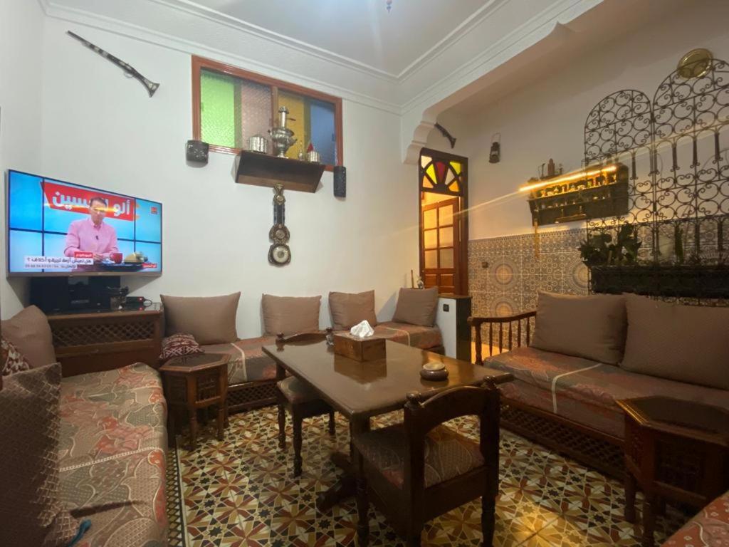 Appartement Meuble 5 Personnes En Plein Centre Ville Rabat Kültér fotó